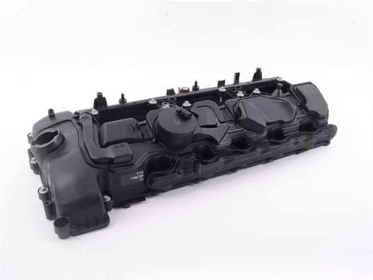 BMW 11127846359 Valve Cover