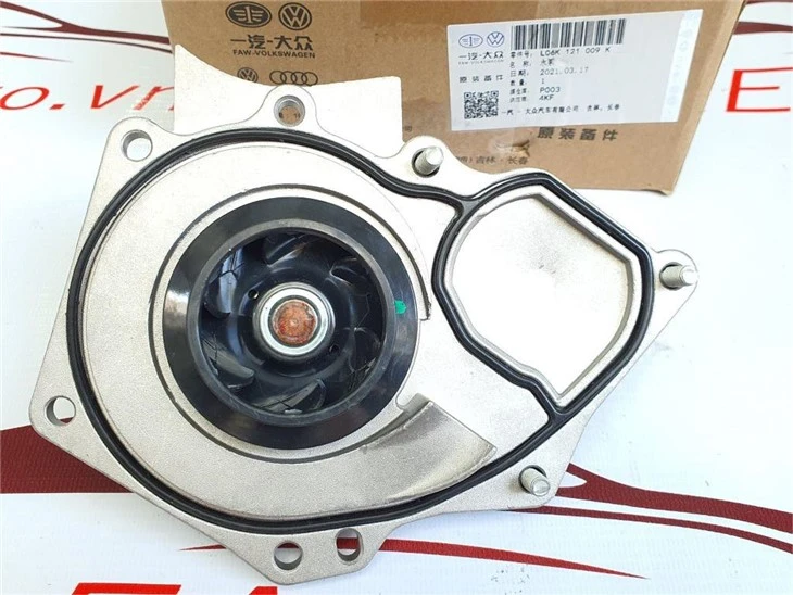 VW 06K121009K Mechanical Water Pump