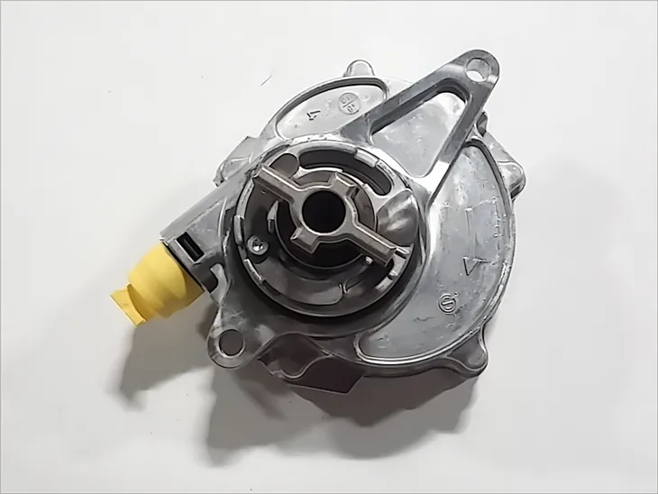 Volvo 8692667 Brake Vacuum Pump